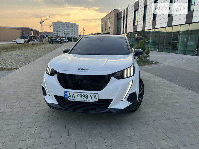 Белый Пежо e-2008, объемом двигателя 0 л и пробегом 36 тыс. км за 16500 $, фото 16 на Automoto.ua