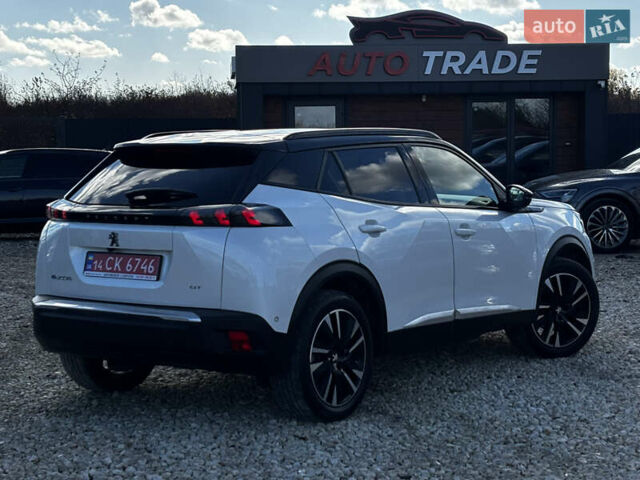 Белый Пежо e-2008, объемом двигателя 0 л и пробегом 122 тыс. км за 16850 $, фото 7 на Automoto.ua