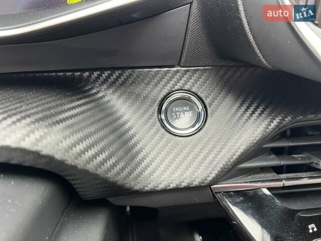 Белый Пежо e-2008, объемом двигателя 0 л и пробегом 131 тыс. км за 15750 $, фото 27 на Automoto.ua