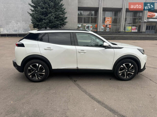 Білий Пежо e-2008, об'ємом двигуна 0 л та пробігом 142 тис. км за 16999 $, фото 6 на Automoto.ua