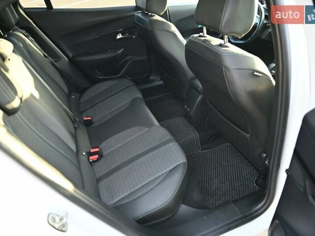 Білий Пежо e-2008, об'ємом двигуна 0 л та пробігом 114 тис. км за 16000 $, фото 77 на Automoto.ua