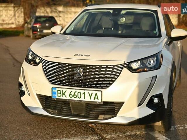 Білий Пежо e-2008, об'ємом двигуна 0 л та пробігом 114 тис. км за 16000 $, фото 19 на Automoto.ua