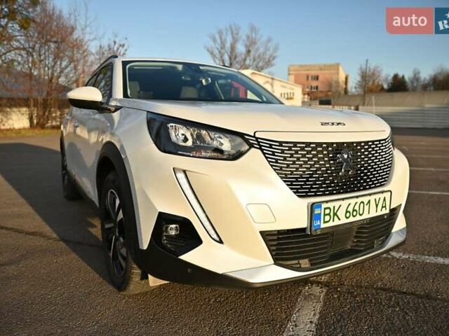 Білий Пежо e-2008, об'ємом двигуна 0 л та пробігом 114 тис. км за 16000 $, фото 8 на Automoto.ua
