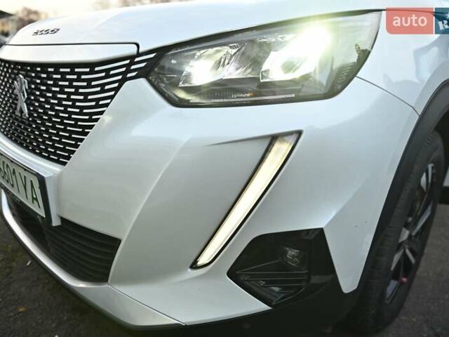 Білий Пежо e-2008, об'ємом двигуна 0 л та пробігом 114 тис. км за 16000 $, фото 72 на Automoto.ua