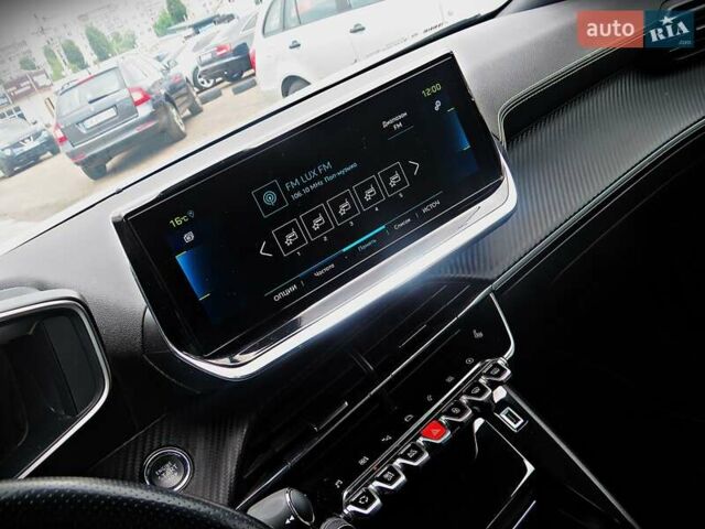 Белый Пежо e-2008, объемом двигателя 0 л и пробегом 47 тыс. км за 17800 $, фото 11 на Automoto.ua