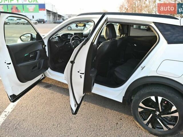 Білий Пежо e-2008, об'ємом двигуна 0 л та пробігом 114 тис. км за 16000 $, фото 54 на Automoto.ua