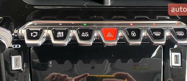 Белый Пежо e-2008, объемом двигателя 0 л и пробегом 107 тыс. км за 16650 $, фото 20 на Automoto.ua