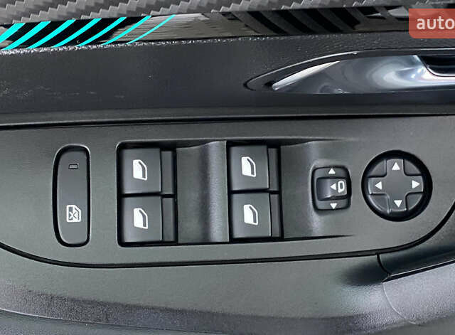 Белый Пежо e-2008, объемом двигателя 0 л и пробегом 107 тыс. км за 16650 $, фото 22 на Automoto.ua