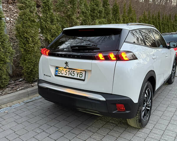 Белый Пежо e-2008, объемом двигателя 0 л и пробегом 54 тыс. км за 17000 $, фото 19 на Automoto.ua