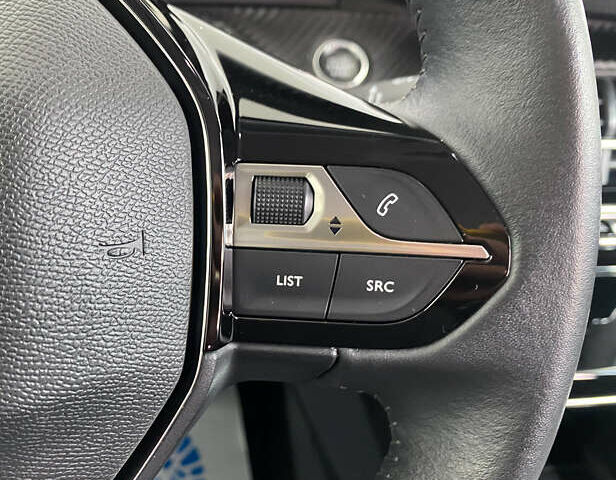 Белый Пежо e-2008, объемом двигателя 0 л и пробегом 107 тыс. км за 16650 $, фото 12 на Automoto.ua