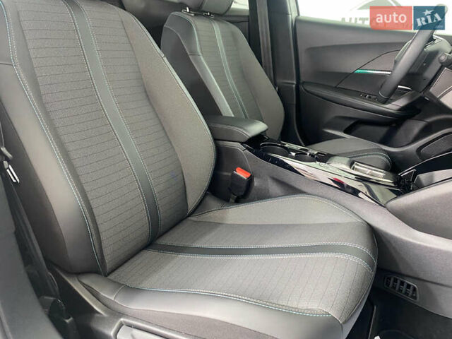 Белый Пежо e-2008, объемом двигателя 0 л и пробегом 107 тыс. км за 16650 $, фото 9 на Automoto.ua