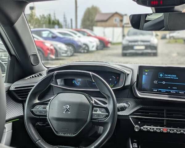 Белый Пежо e-2008, объемом двигателя 0 л и пробегом 38 тыс. км за 21300 $, фото 16 на Automoto.ua