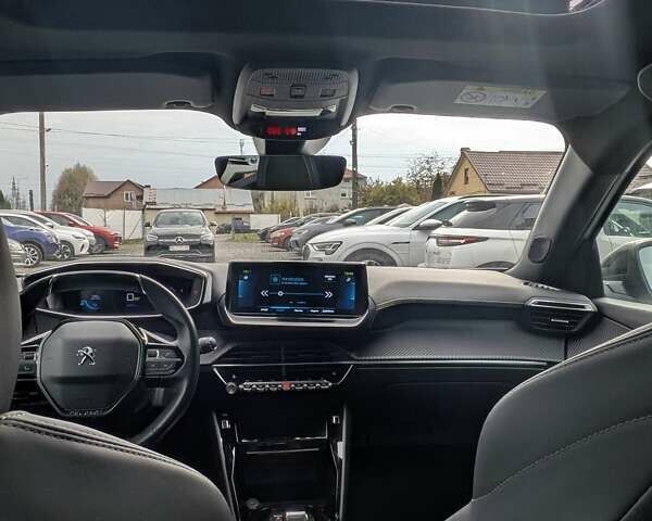 Белый Пежо e-2008, объемом двигателя 0 л и пробегом 38 тыс. км за 21300 $, фото 15 на Automoto.ua