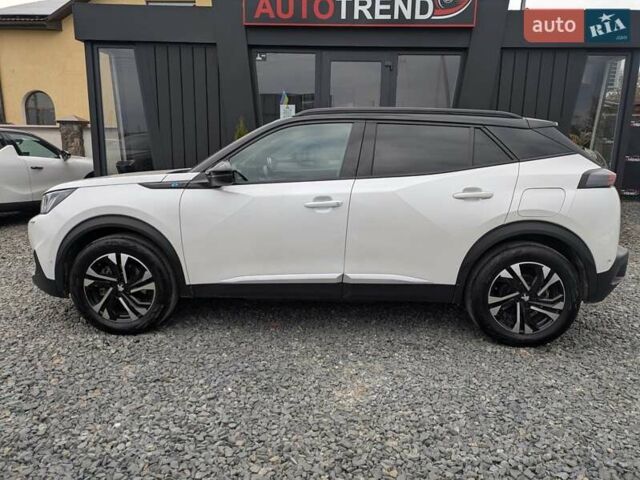 Белый Пежо e-2008, объемом двигателя 0 л и пробегом 38 тыс. км за 21300 $, фото 7 на Automoto.ua