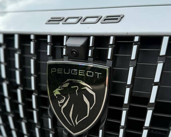 Белый Пежо e-2008, объемом двигателя 0 л и пробегом 3 тыс. км за 27000 $, фото 12 на Automoto.ua