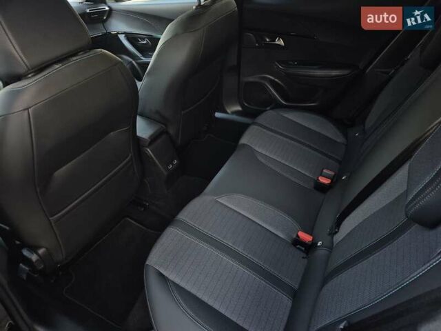 Чорний Пежо e-2008, об'ємом двигуна 0 л та пробігом 110 тис. км за 17431 $, фото 26 на Automoto.ua