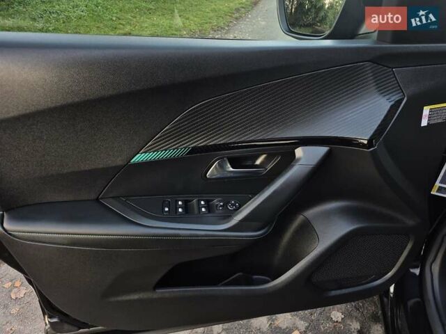 Чорний Пежо e-2008, об'ємом двигуна 0 л та пробігом 110 тис. км за 17431 $, фото 37 на Automoto.ua