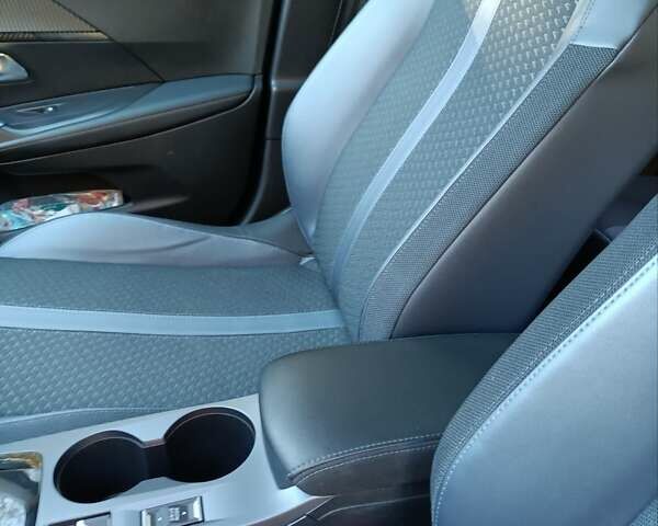 Черный Пежо e-2008, объемом двигателя 0 л и пробегом 138 тыс. км за 17200 $, фото 35 на Automoto.ua