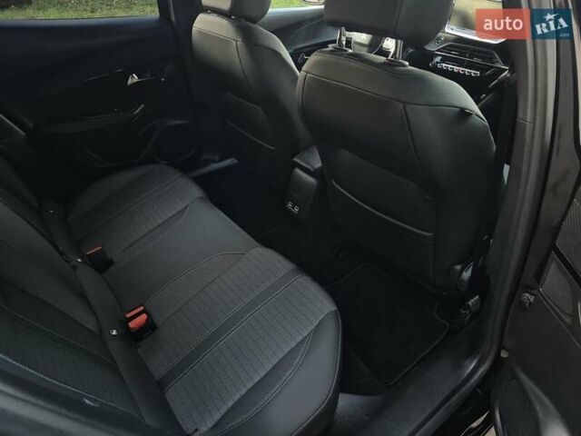 Чорний Пежо e-2008, об'ємом двигуна 0 л та пробігом 110 тис. км за 17431 $, фото 21 на Automoto.ua