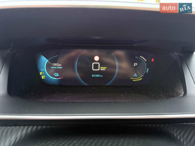 Черный Пежо e-2008, объемом двигателя 0 л и пробегом 92 тыс. км за 17200 $, фото 9 на Automoto.ua