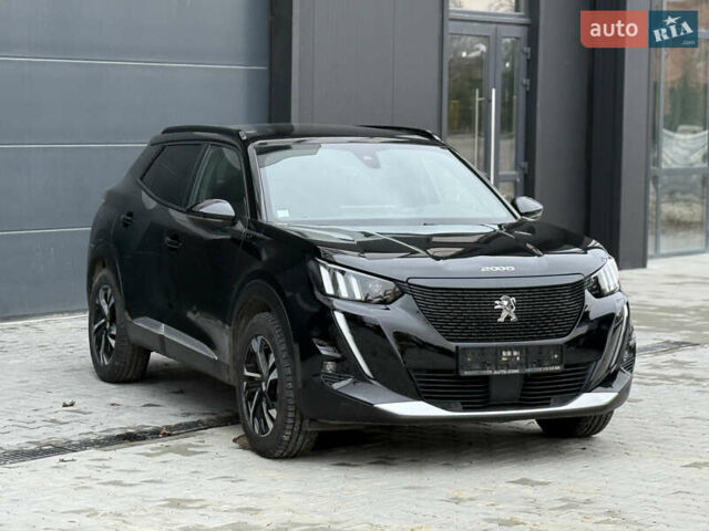 Черный Пежо e-2008, объемом двигателя 0 л и пробегом 92 тыс. км за 17200 $, фото 2 на Automoto.ua
