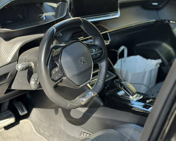 Чорний Пежо e-2008, об'ємом двигуна 0 л та пробігом 109 тис. км за 16500 $, фото 11 на Automoto.ua
