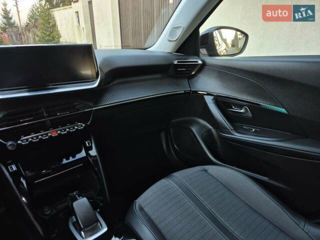 Чорний Пежо e-2008, об'ємом двигуна 0 л та пробігом 110 тис. км за 17431 $, фото 15 на Automoto.ua