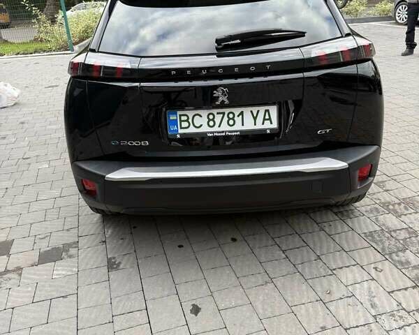 Черный Пежо e-2008, объемом двигателя 0 л и пробегом 55 тыс. км за 19800 $, фото 4 на Automoto.ua