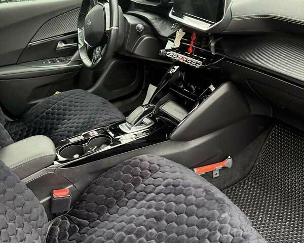 Черный Пежо e-2008, объемом двигателя 0 л и пробегом 55 тыс. км за 19800 $, фото 16 на Automoto.ua