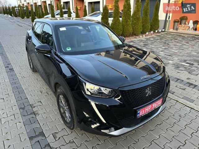 Черный Пежо e-2008, объемом двигателя 0 л и пробегом 120 тыс. км за 15500 $, фото 4 на Automoto.ua