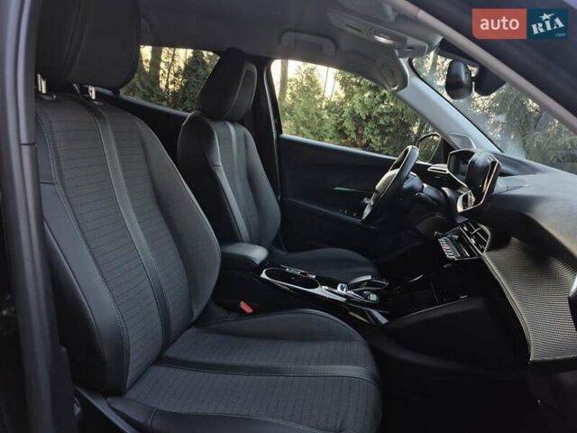 Чорний Пежо e-2008, об'ємом двигуна 0 л та пробігом 110 тис. км за 17431 $, фото 18 на Automoto.ua