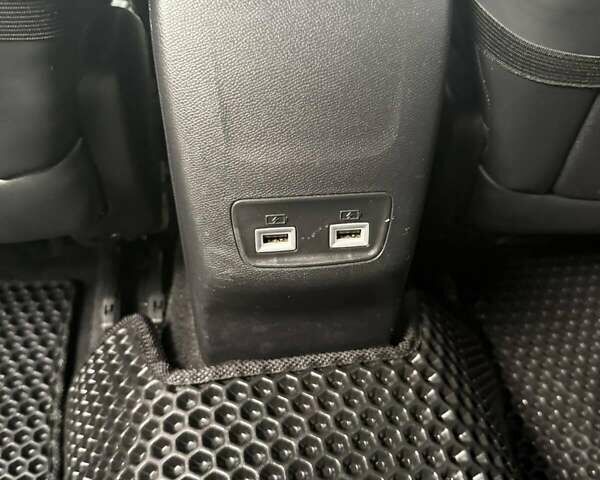 Черный Пежо e-2008, объемом двигателя 0 л и пробегом 55 тыс. км за 19800 $, фото 43 на Automoto.ua