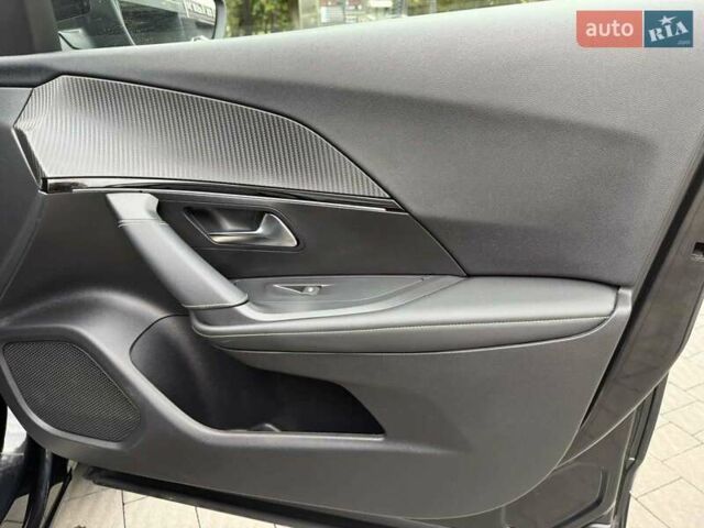 Черный Пежо e-2008, объемом двигателя 0 л и пробегом 55 тыс. км за 19800 $, фото 17 на Automoto.ua