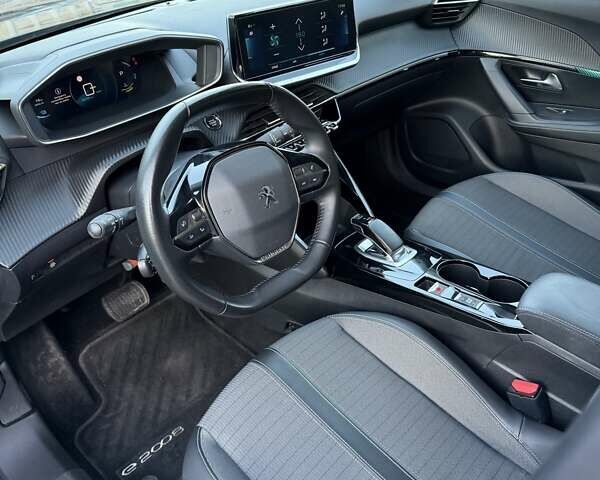 Черный Пежо e-2008, объемом двигателя 0 л и пробегом 58 тыс. км за 16699 $, фото 11 на Automoto.ua