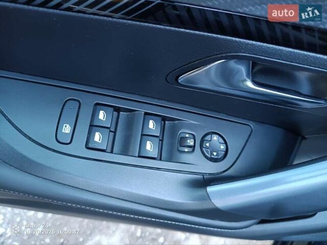 Черный Пежо e-2008, объемом двигателя 0 л и пробегом 138 тыс. км за 17200 $, фото 37 на Automoto.ua