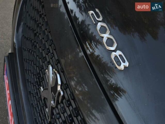 Чорний Пежо e-2008, об'ємом двигуна 0 л та пробігом 110 тис. км за 17431 $, фото 3 на Automoto.ua