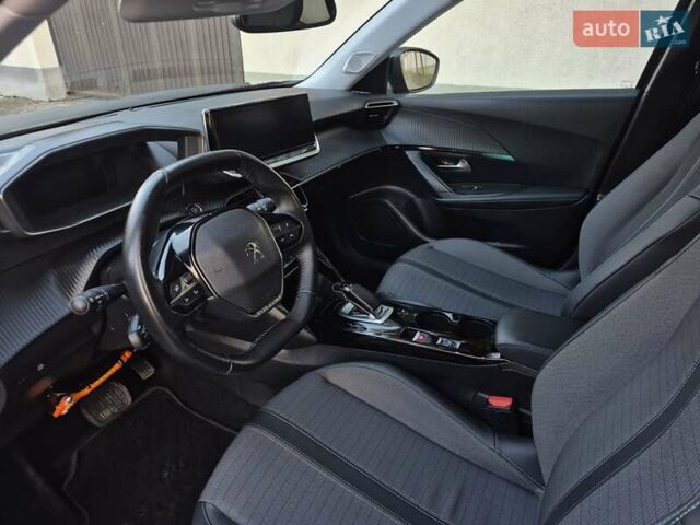 Чорний Пежо e-2008, об'ємом двигуна 0 л та пробігом 110 тис. км за 17431 $, фото 35 на Automoto.ua