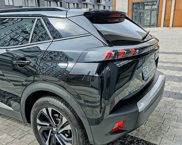 Черный Пежо e-2008, объемом двигателя 1.2 л и пробегом 44 тыс. км за 20800 $, фото 5 на Automoto.ua