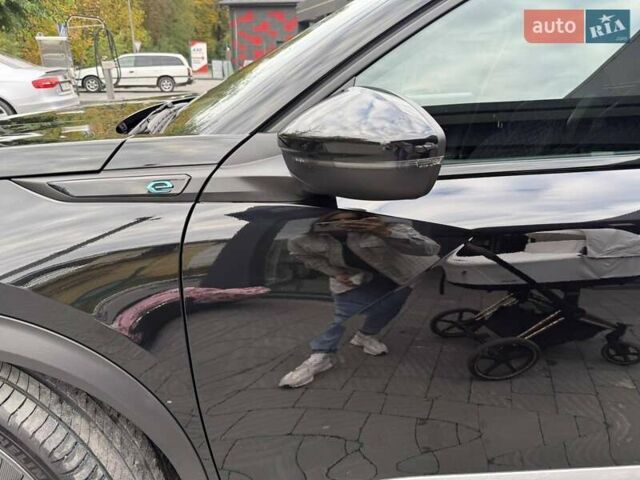 Черный Пежо e-2008, объемом двигателя 0 л и пробегом 55 тыс. км за 19800 $, фото 24 на Automoto.ua