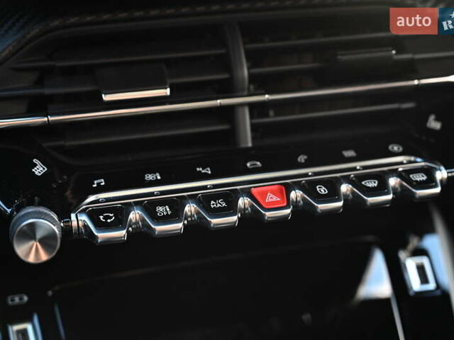 Черный Пежо e-2008, объемом двигателя 0 л и пробегом 41 тыс. км за 20970 $, фото 8 на Automoto.ua