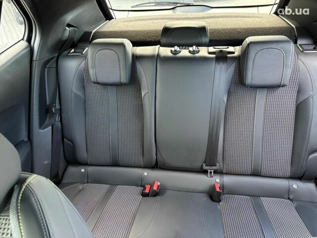 Чорний Пежо e-2008, об'ємом двигуна 0 л та пробігом 60 тис. км за 18390 $, фото 28 на Automoto.ua