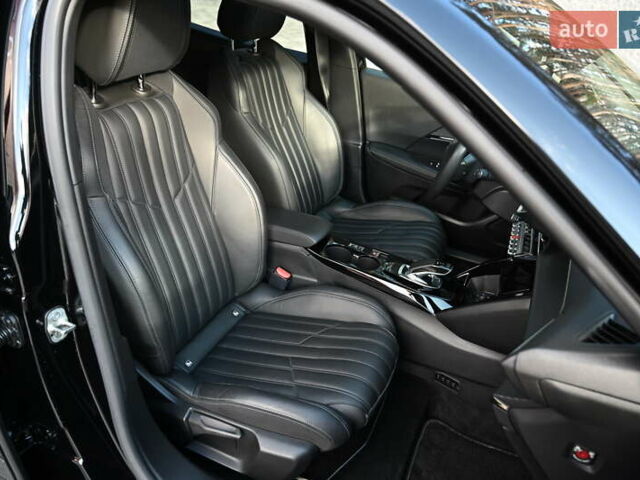 Черный Пежо e-2008, объемом двигателя 0 л и пробегом 41 тыс. км за 20970 $, фото 1 на Automoto.ua