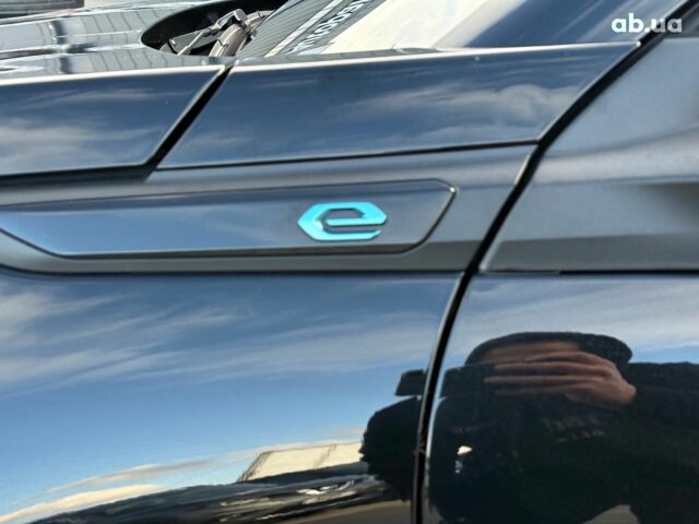 Чорний Пежо e-2008, об'ємом двигуна 0 л та пробігом 60 тис. км за 18390 $, фото 13 на Automoto.ua