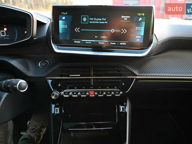 Черный Пежо e-2008, объемом двигателя 0 л и пробегом 41 тыс. км за 20970 $, фото 13 на Automoto.ua