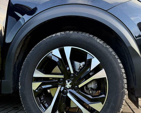 Чорний Пежо e-2008, об'ємом двигуна 0 л та пробігом 79 тис. км за 17900 $, фото 18 на Automoto.ua