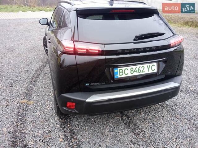 Чорний Пежо e-2008, об'ємом двигуна 0 л та пробігом 42 тис. км за 21300 $, фото 3 на Automoto.ua