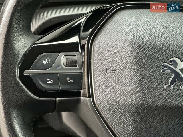 Красный Пежо e-2008, объемом двигателя 0 л и пробегом 79 тыс. км за 16900 $, фото 59 на Automoto.ua