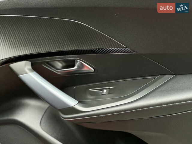 Красный Пежо e-2008, объемом двигателя 0 л и пробегом 79 тыс. км за 16900 $, фото 51 на Automoto.ua