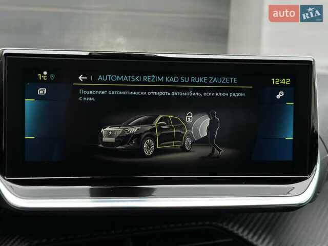 Красный Пежо e-2008, объемом двигателя 0 л и пробегом 79 тыс. км за 16900 $, фото 95 на Automoto.ua