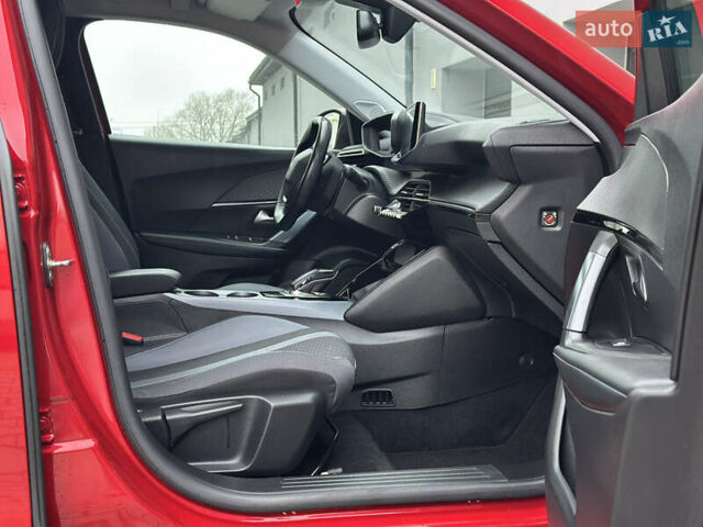 Красный Пежо e-2008, объемом двигателя 0 л и пробегом 79 тыс. км за 16900 $, фото 72 на Automoto.ua